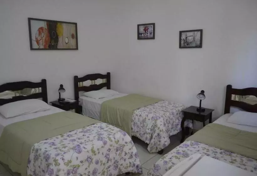 スタンダードトリプルルーム, Unibarão Hotel  Próximo As Universidades Unicamp Puc Hospitais  Bancos Restaurantes Praça Capital  S