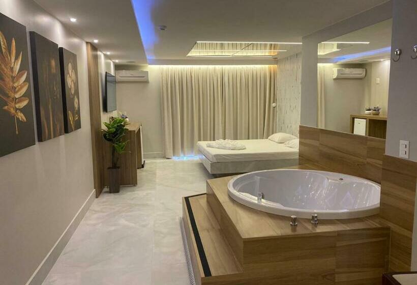 جناح رئاسى, Motel Colorado