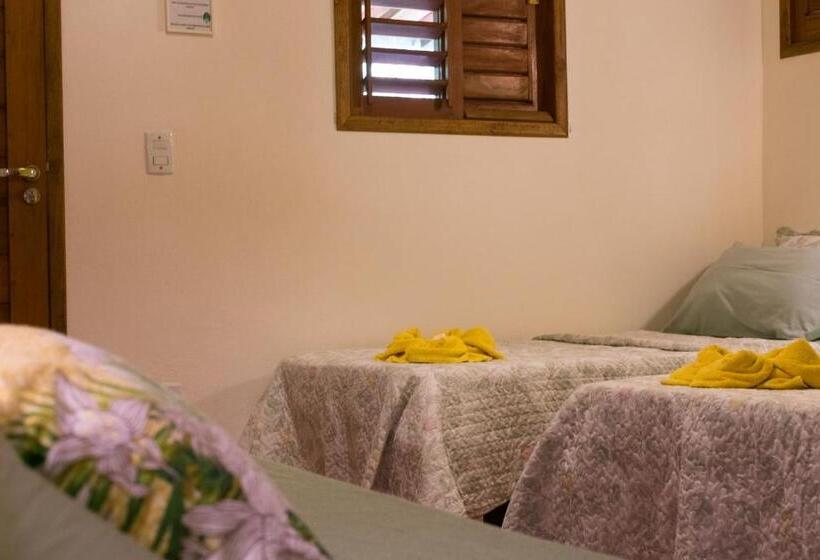 舒适三人间, Pousada Casa Do Cocotier
