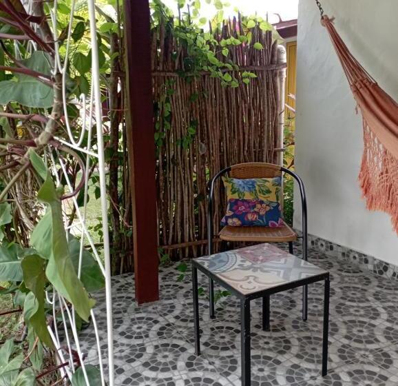 舒适三人间, Pousada Casa Do Cocotier