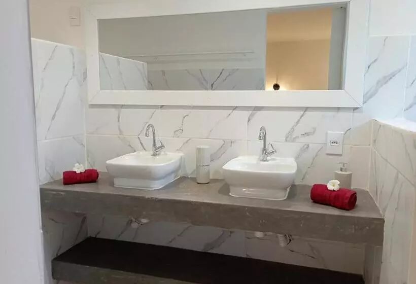 デラックスの４人部屋, Pousada Casa Do Cocotier