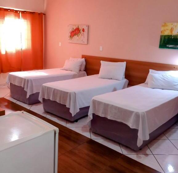 جناح عائلي, Calabreza Hotel E Restaurante   By Up