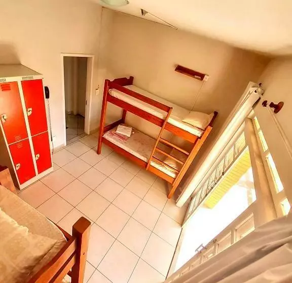 Vuode Makuusalissa, Floripa Hostel
