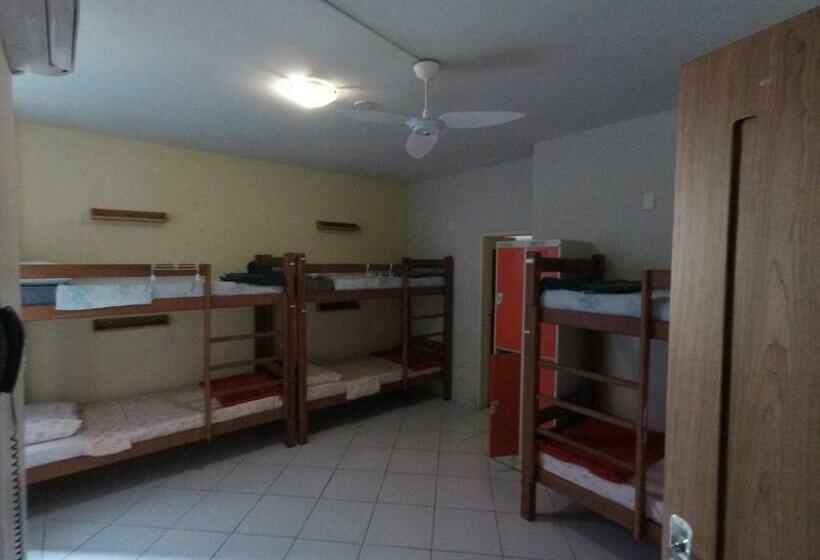 共用房间的床, Floripa Hostel