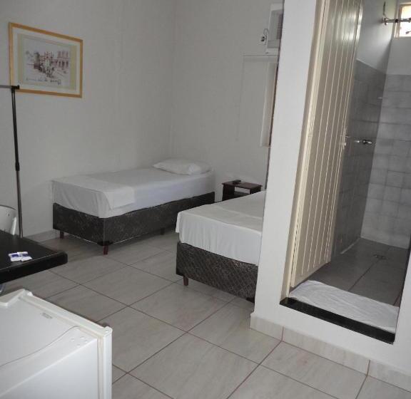 经济房, Grande Hotel Araçatuba