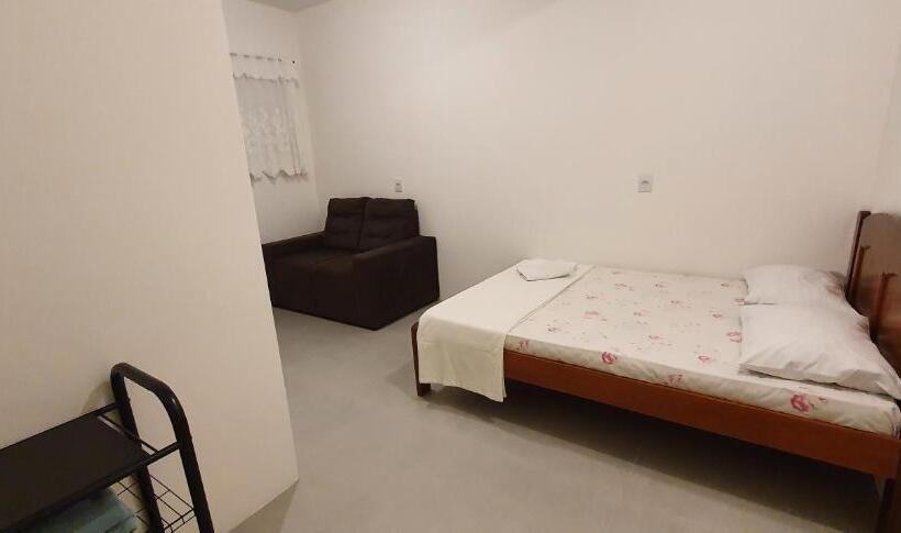 Номер Стандарт, Hostel & Suítes Stettin