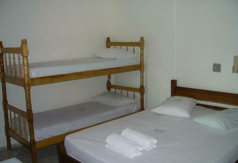 4인용 스탠다드 룸, Alaska