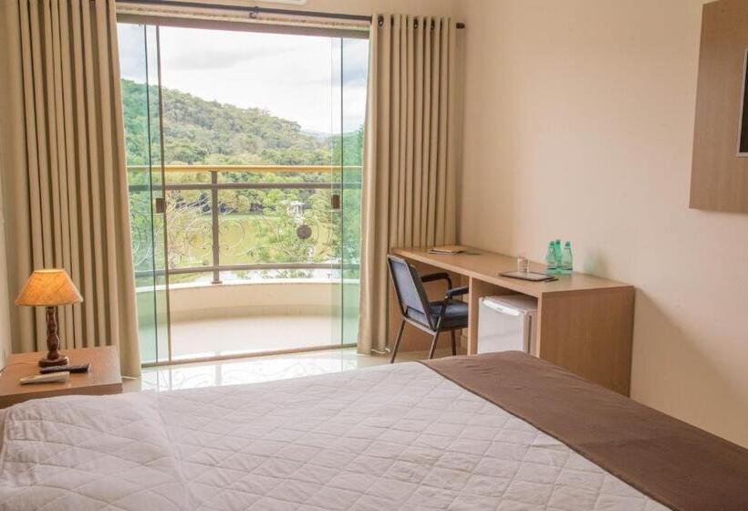 발코니 디럭스 룸, Carmen Palace