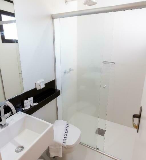 高级大房间, Cidade Araxá