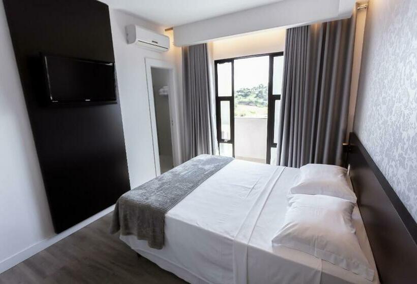 高级大房间, Cidade Araxá