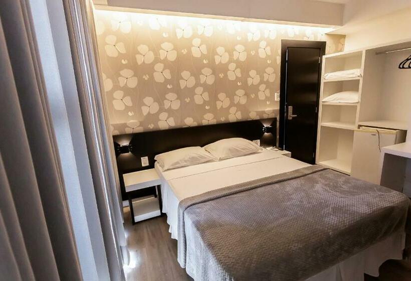 高级大房间, Cidade Araxá