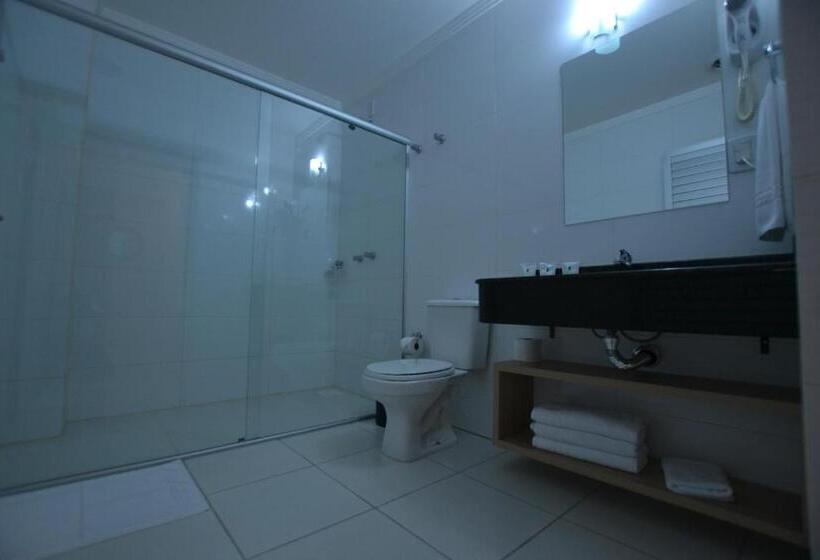 스탠다드 트리플 룸, Desbravador