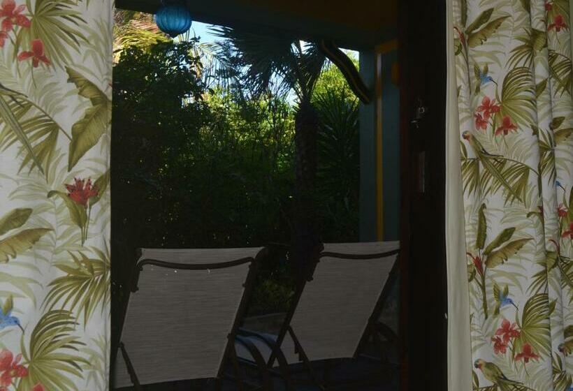 חדר פרמיום נוף לגינה, Lara