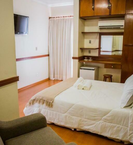 Люкс Классика, Marques