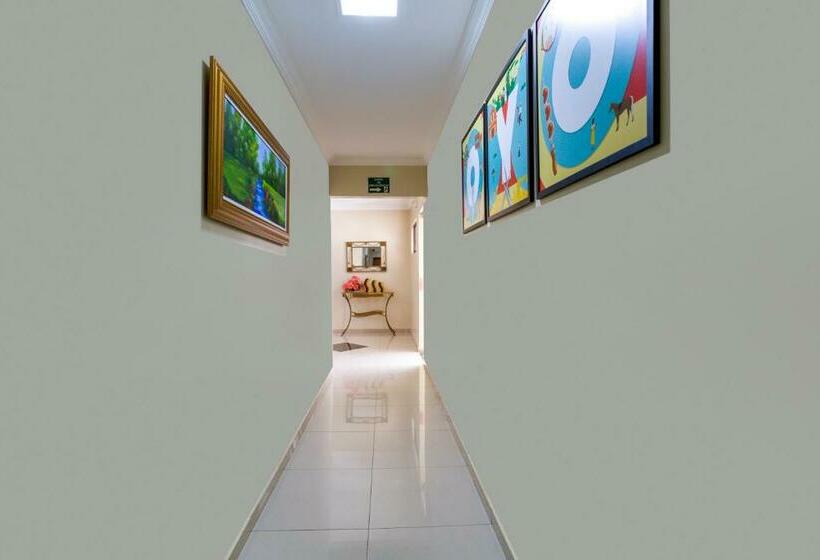 标准间, Via Universitária