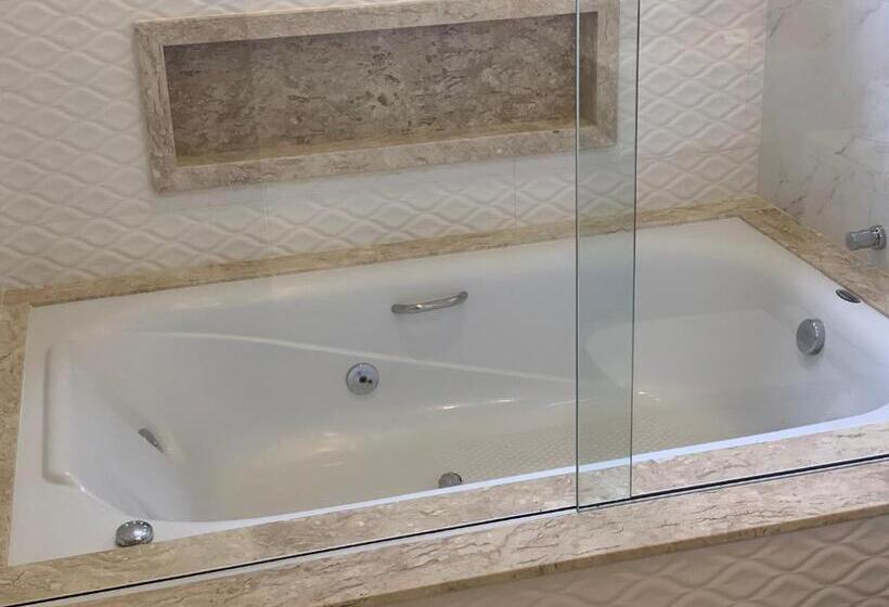 자쿠지 스위트, Parque Hotel Holambra
