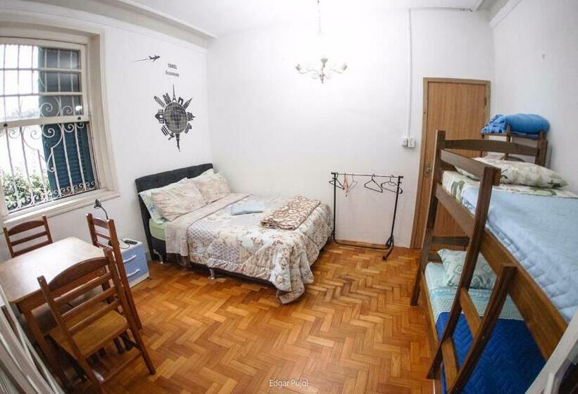 חדר סטנדרטי לארבעה עם חדר אמבטיה משותף, Hostel Petrópolis