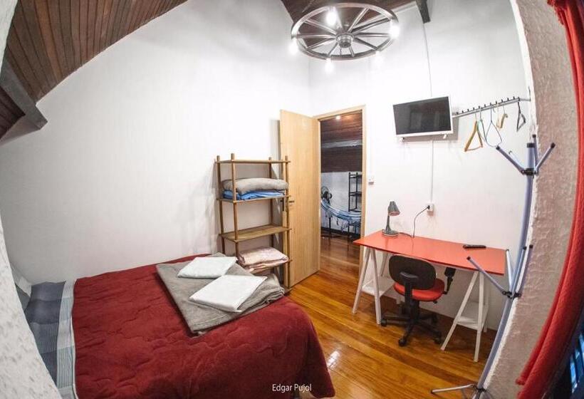 חדר סטנדרט חדר אמבטיה משותף, Hostel Petrópolis