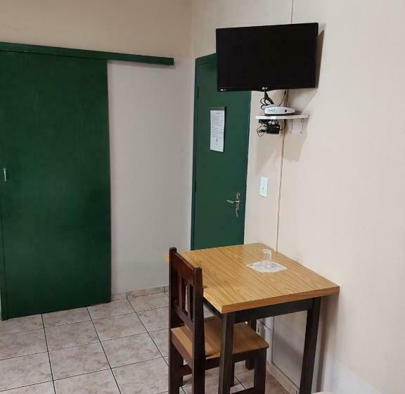 חדר דלוקס, Bavarium