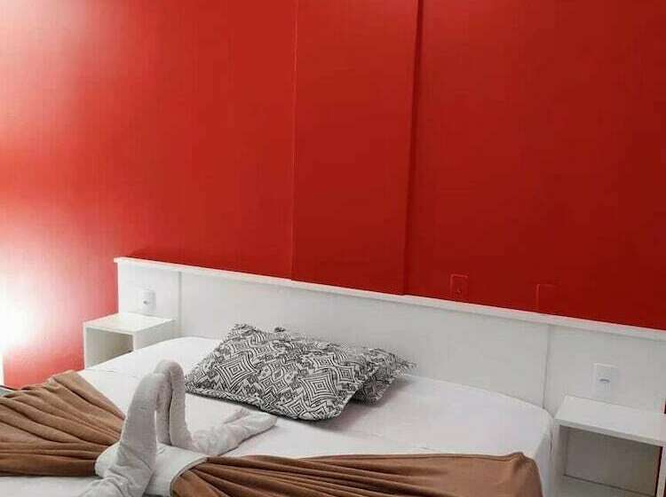 标准间, Bombinhas Palace