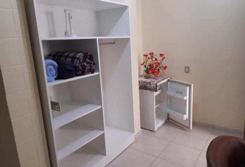 标准间, Bombinhas Palace