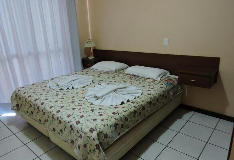 اتاق استاندارد چهار تخته, Bombinhas Palace