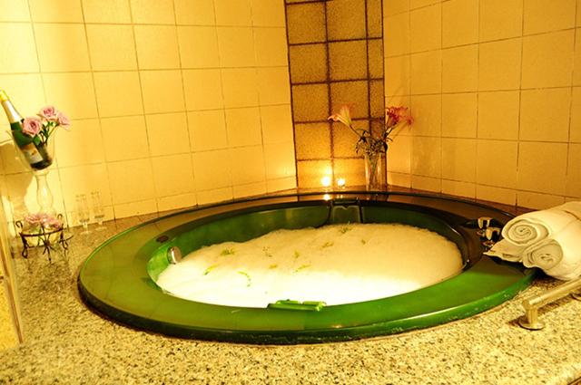 디럭스 룸, Da Cachoeira