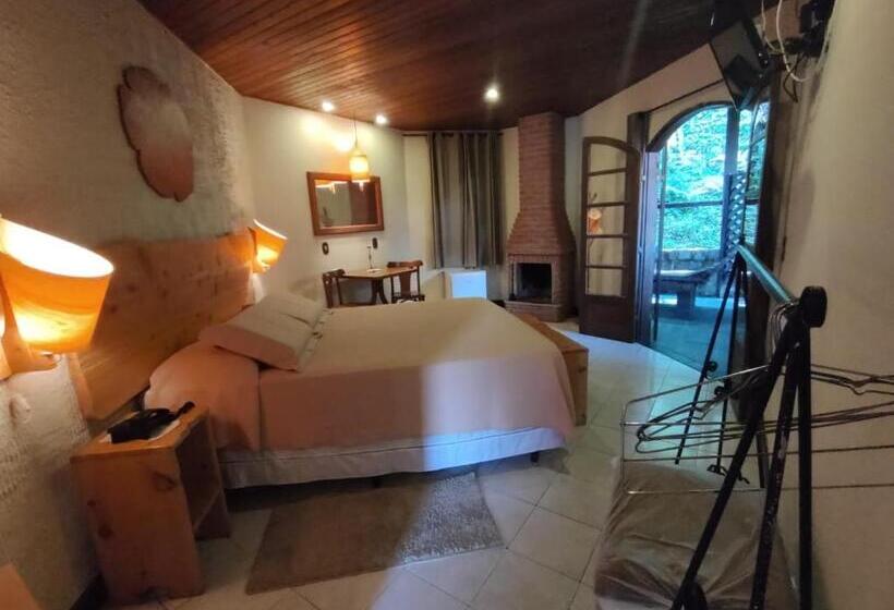 디럭스 룸, Da Cachoeira