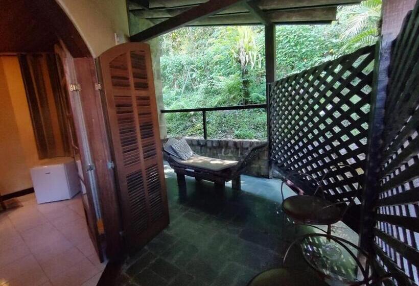 디럭스 룸, Da Cachoeira