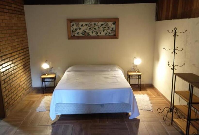 이코노미 룸, Da Cachoeira