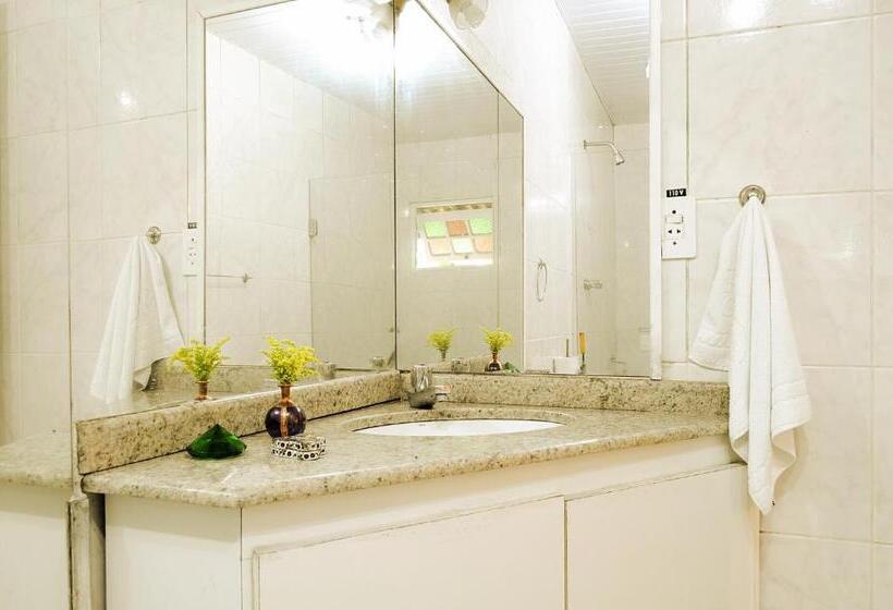 패밀리 룸, Da Cachoeira