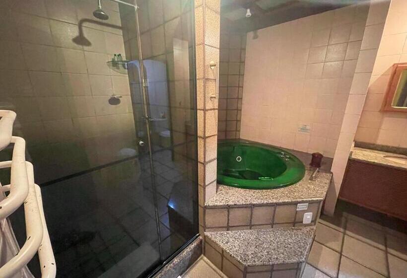 디럭스 룸, Da Cachoeira