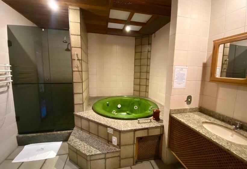 Номер Deluxe, Da Cachoeira