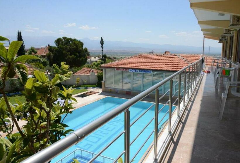 اتاق استاندارد سه نفره, Goreme Sakura