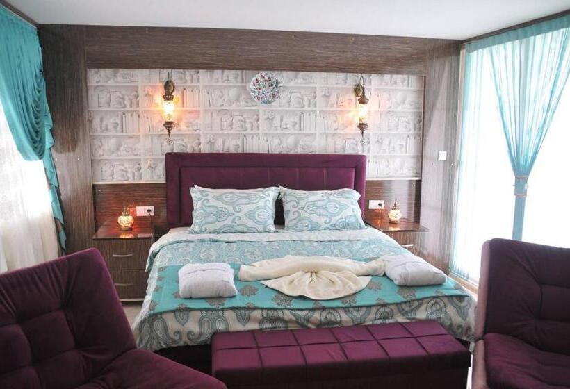 اتاق لوکس, Goreme Sakura