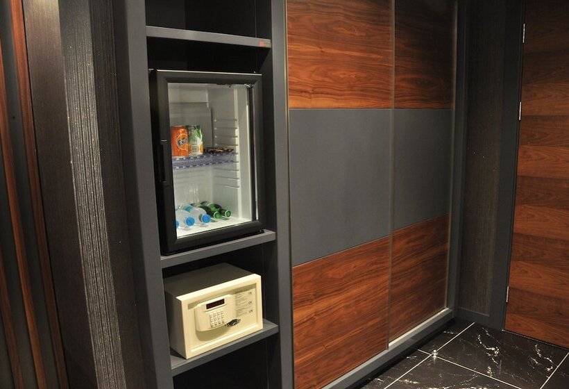 اتاق استاندارد, Meva