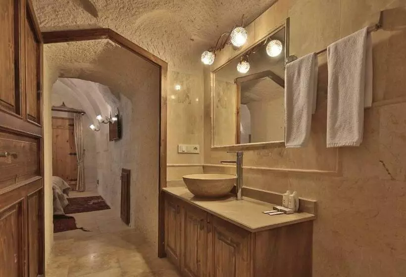 スタンダードルーム, My Cave La Maison Du Reve