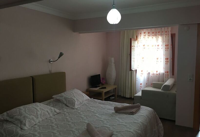 Номер Стандарт, Natureland Efes Pension