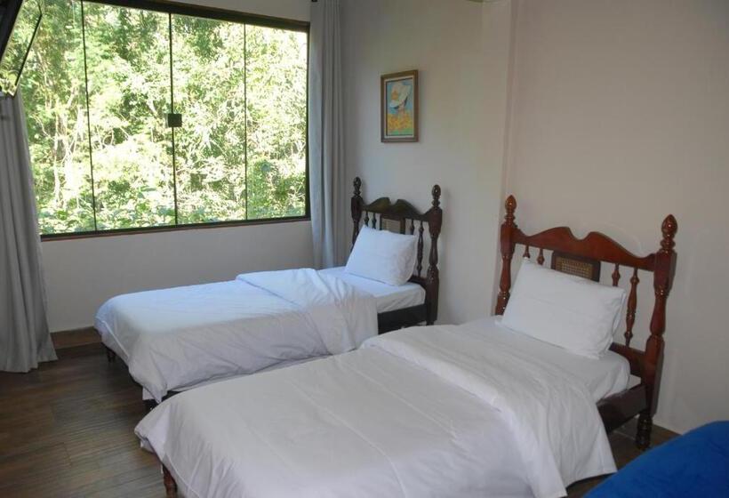 패밀리 스위트, Pousada Mirante Do Penedo