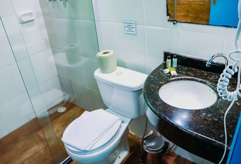 샬레, Pousada Mirante Do Penedo