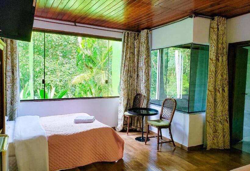 패밀리 스위트, Pousada Mirante Do Penedo