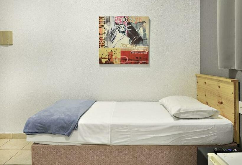 Standard Yhden Hengen Huone, Ribeirão Plaza