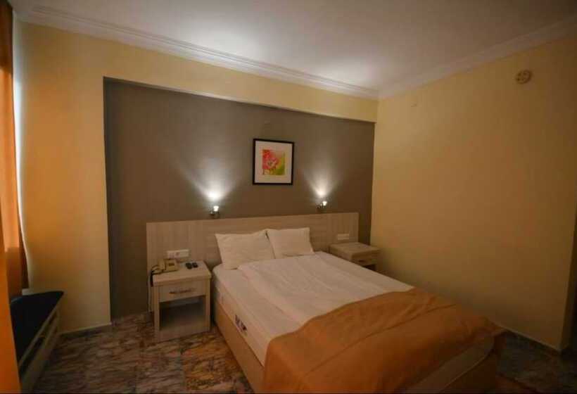 스탠다드 룸, Unlu