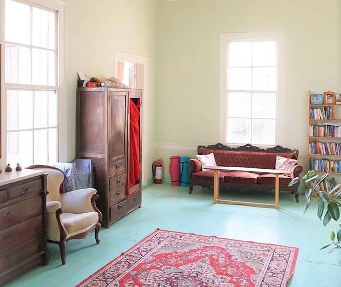 اتاق استاندارد با چشم‌انداز باغ, Lotus Garden Hostel Izmir