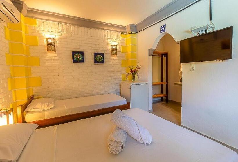 스탠다드 트리플 룸, Na Casa 11   Pousada E Hostel