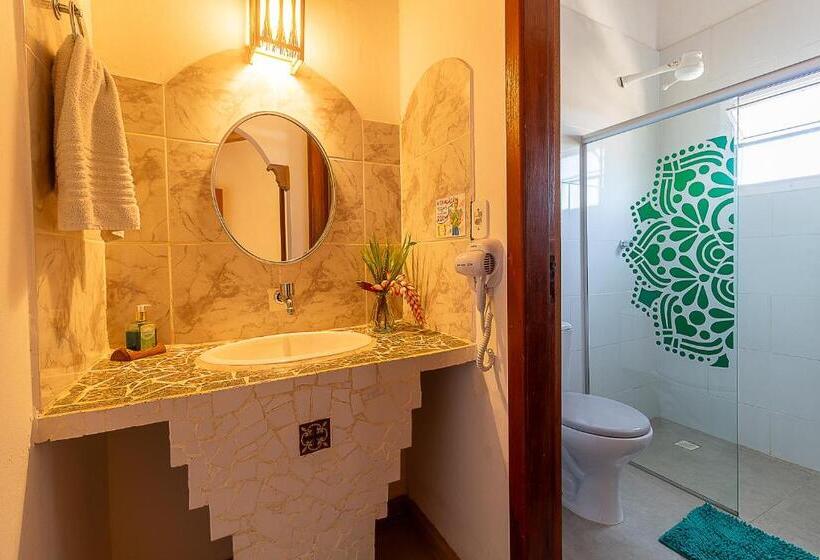 스탠다드 트리플 룸, Na Casa 11   Pousada E Hostel