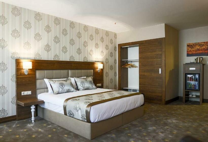 חדר דלוקס, Royal Hotel Inegol