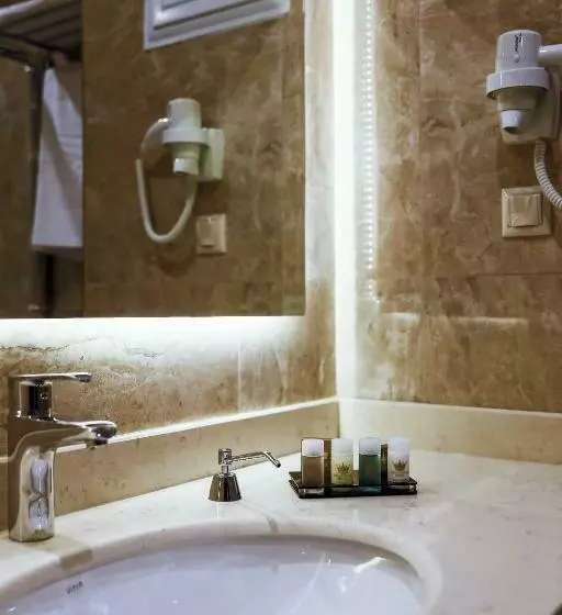 スイート, Royal Hotel Inegol
