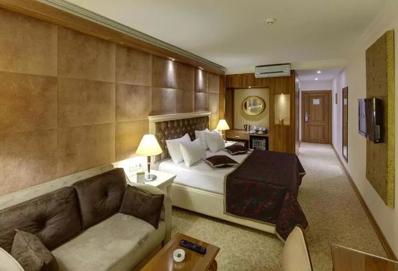 اتاق استاندارد سه نفره, Sivas Buruciye Otel
