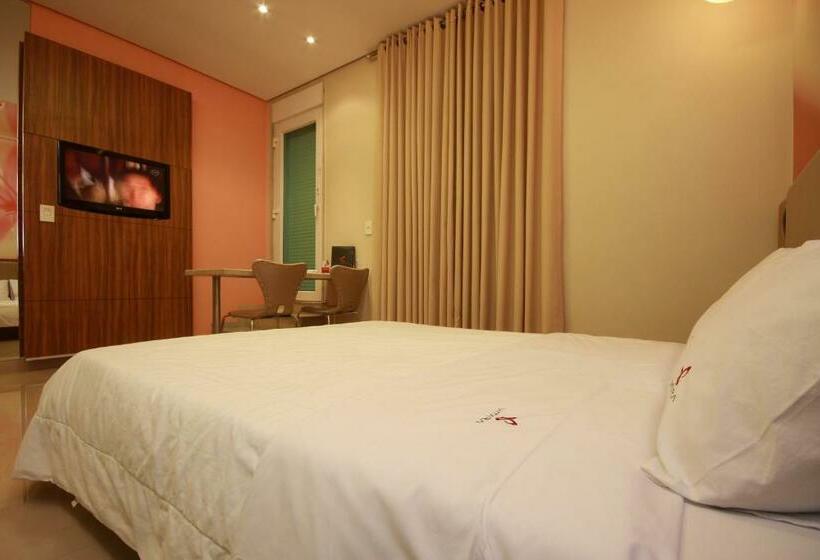 バスタブ付きスタンダードルーム, Vitara Motel